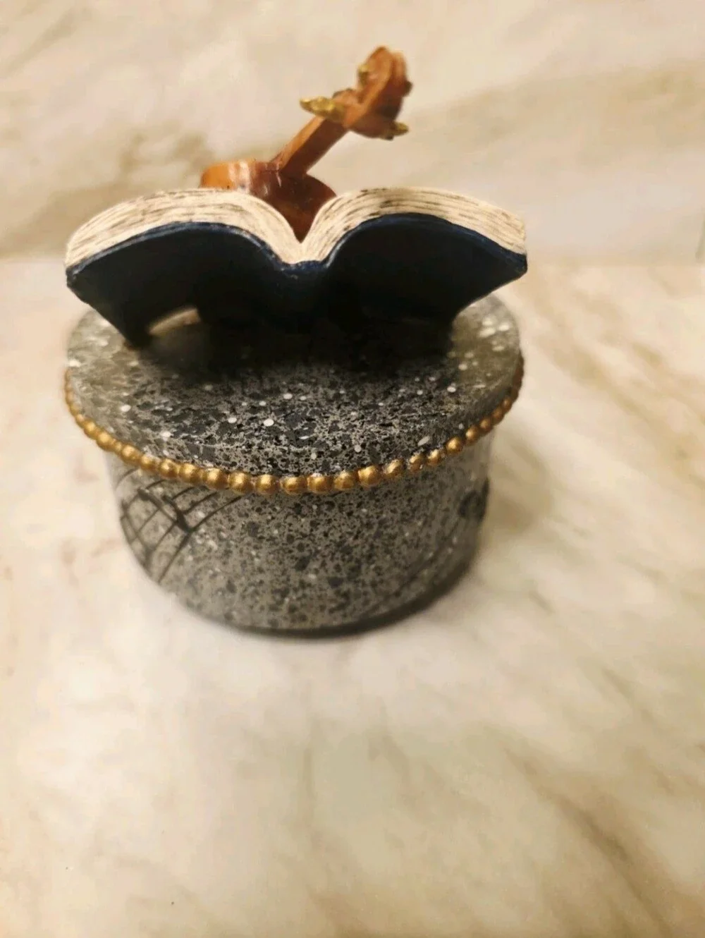 Decorative Violin Music Box Collectible